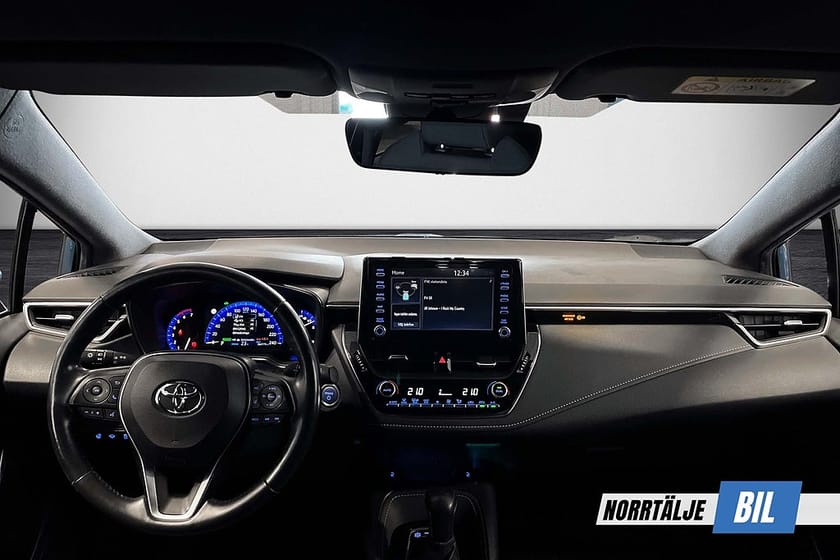 Bild 3 av Toyota Corolla Hybrid 122HK E-CVT STYLE MIRACAST B-KAMERA 360KR/ÅR