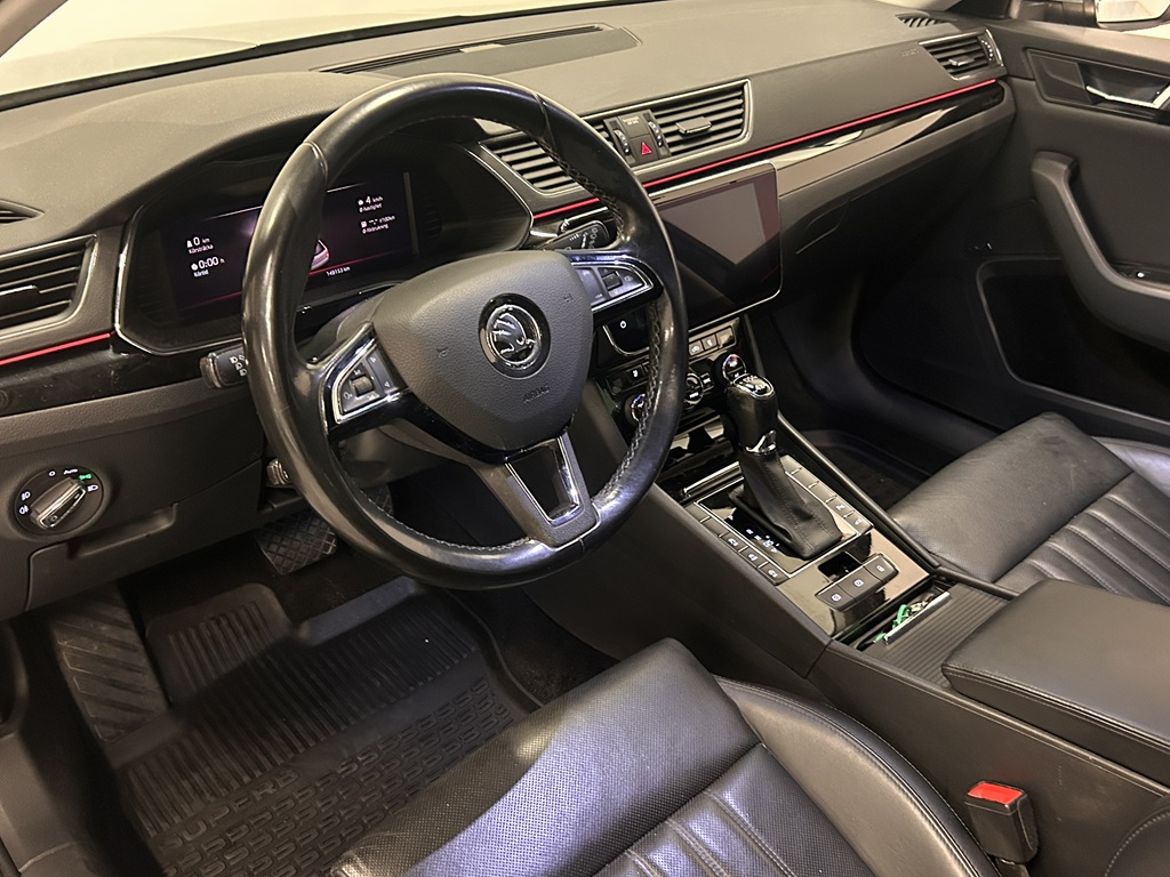 Škoda Škoda Superb Kombi — bild 18