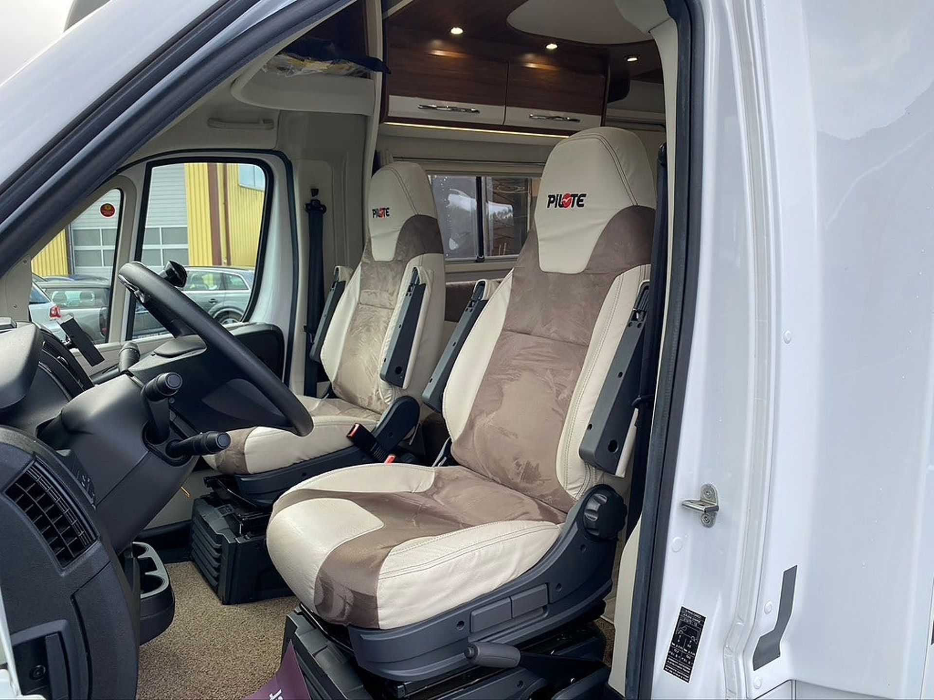 Pilote Campervan Fiat 2.3 MultiJet 2019, kuva 6/10