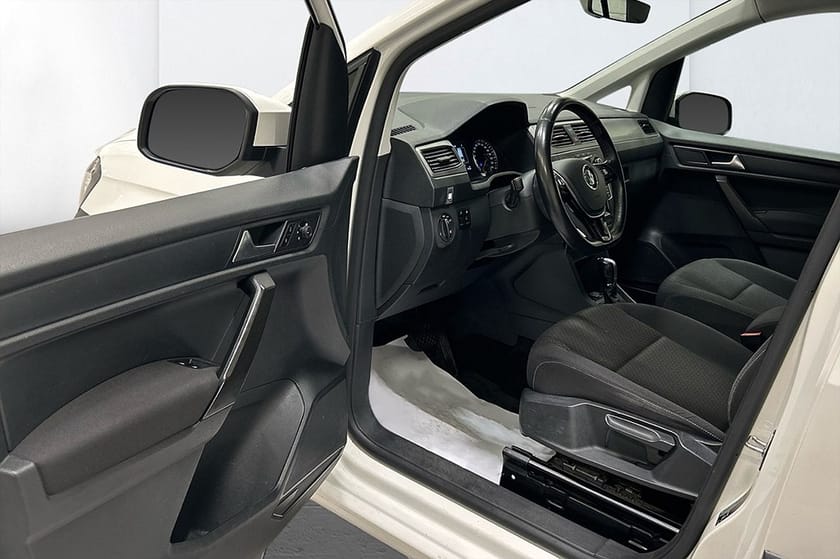 Bild 5 av Volkswagen Caddy Maxi Life 1.4 TGI Aut 7-sits CNG P-Sens 110hk