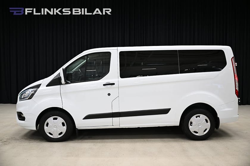 Bild 3 av Ford Transit Custom 320 Kombi 130HK Automat|9-Sits|Värmare|Backkamera|Leasbar