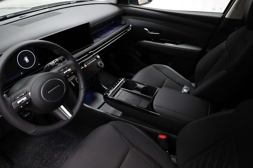 Bild 3 av Hyundai Tucson PHEV 4WD Essential | Lagerbil|Adaptiv farth.|Rattvärme|
