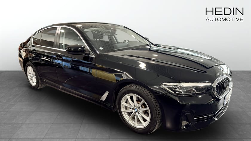 Bild 2 av BMW 530e Sedan Steptronic / Navigation