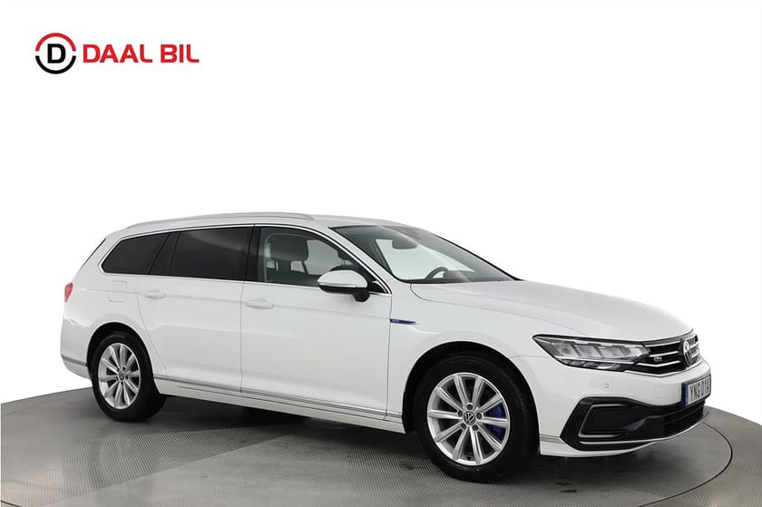 Bild 4 av Volkswagen Passat Sportscombi GTE SC 1.4 TSI 218HK P-VÄRM DRAG B-KAM NAVI APP-CON