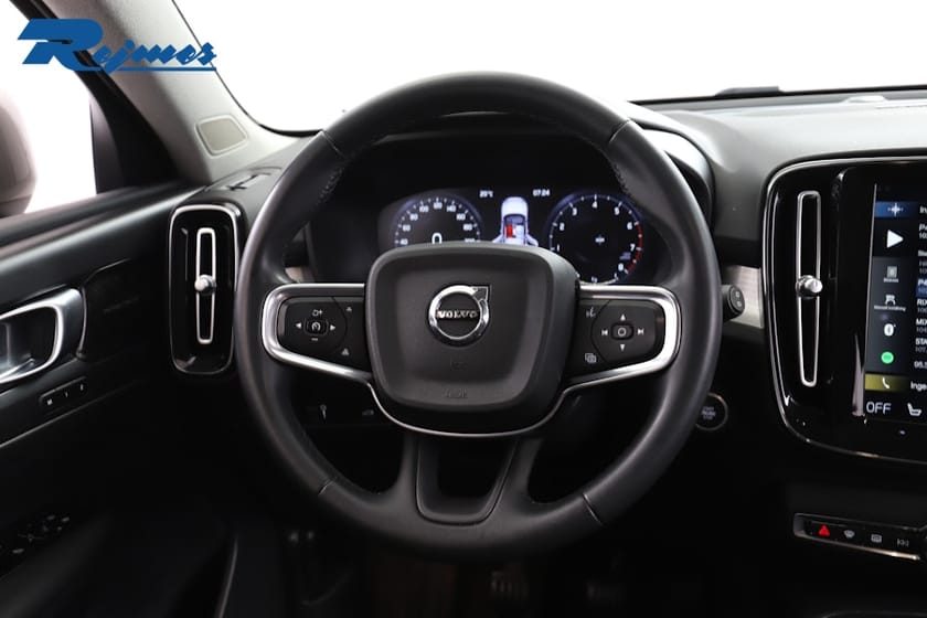 Bild 5 av Volvo XC40 T2 FWD Momentum Advanced