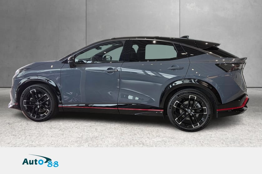 Bilde 3 av Nissan Ariya Nismo e-4ORCE Sports SUV 4x4 Styling App Kamera ++