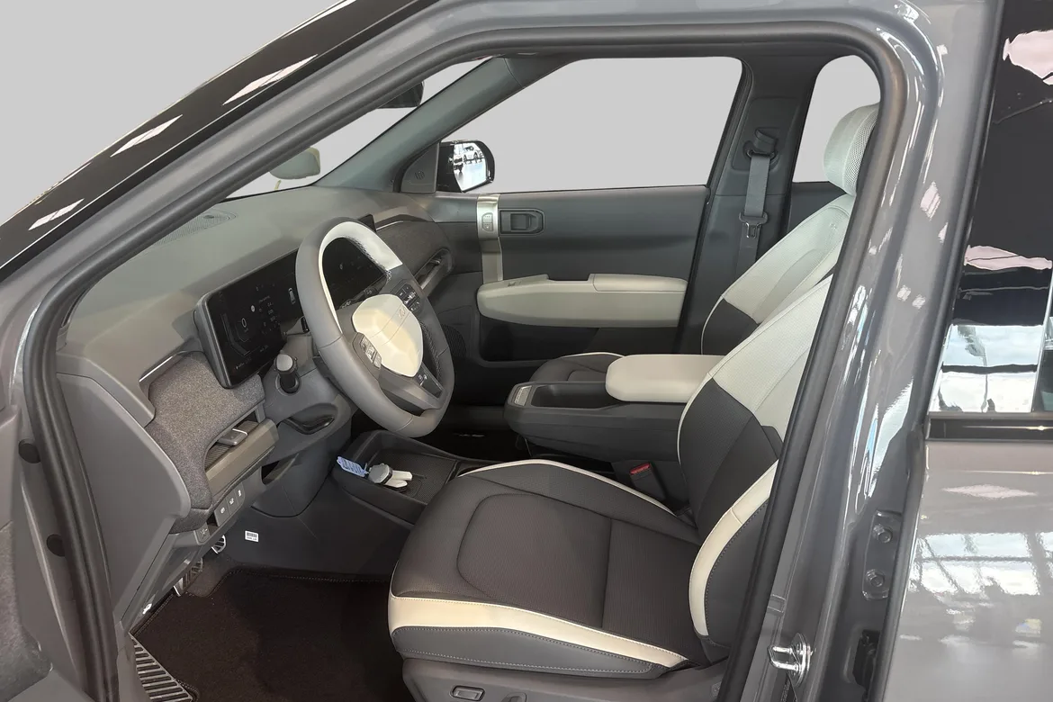 picture of a car