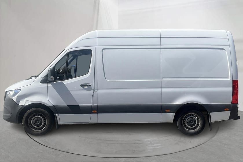 Bild 2 av Mercedes-Benz Sprinter 315 CDI RWD Panel Van Skåp (150hk)