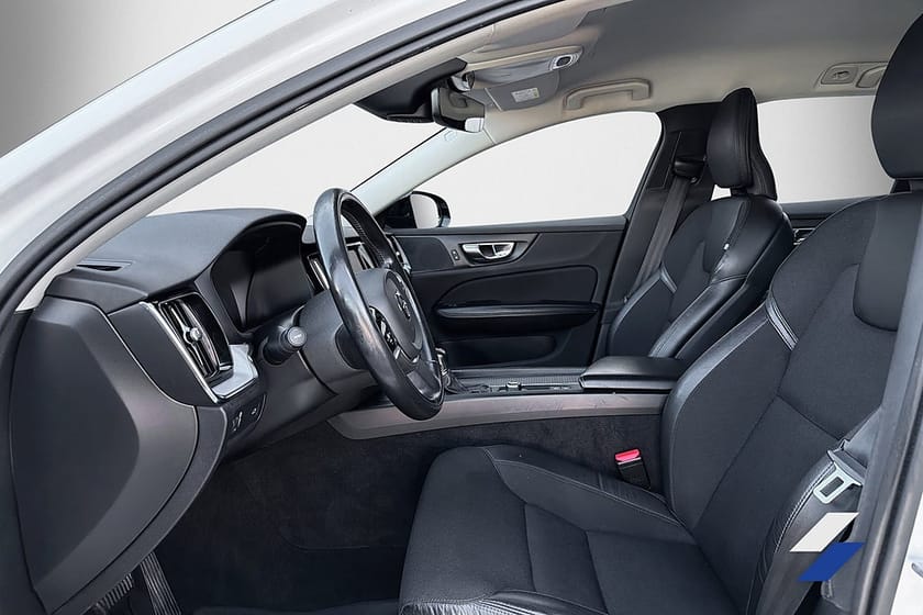 Bild 5 av Volvo V60 D3 Momentum VOC Kamera Värmare Drag