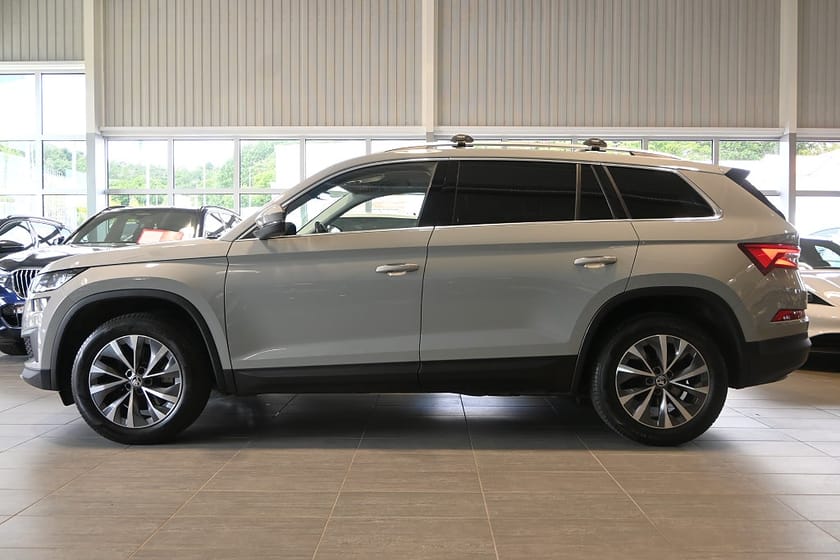 Bild 2 av Škoda Kodiaq 7-Seater Skoda 2.0 TSI 4x4 Style 7-sits Drag Läder Värmare