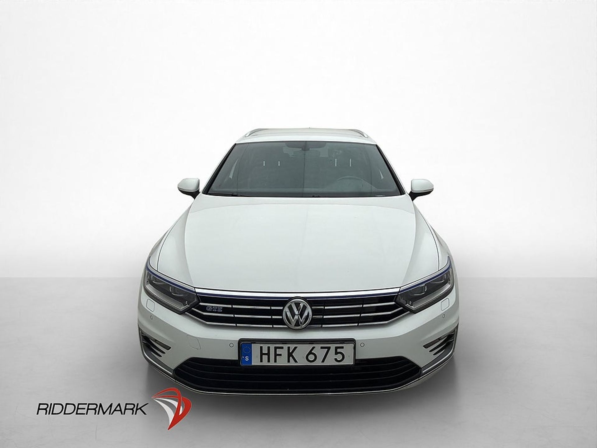 Volkswagen Passat 2017, bild 2/32