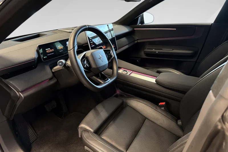 Polestar 4 Long Range Dual motor bilde 11