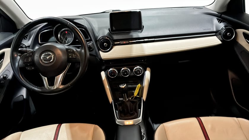 Bild 4 av Mazda 2