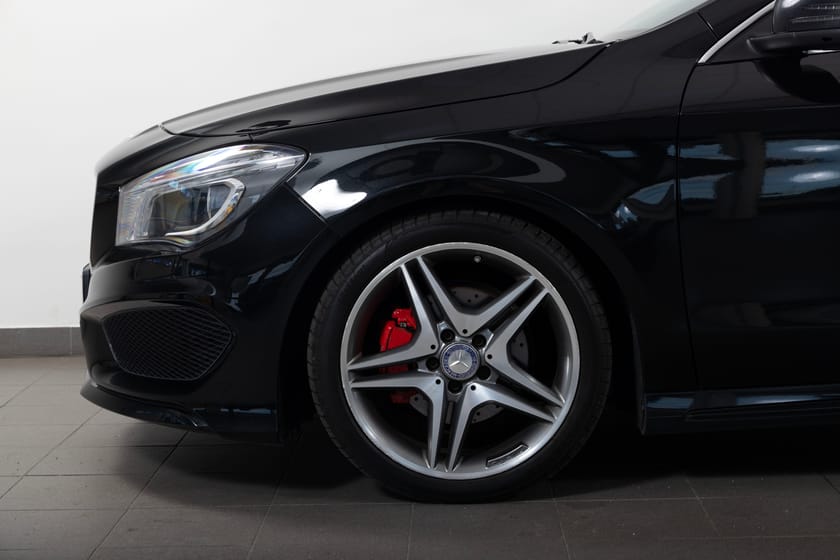 Bild 4 av Mercedes-Benz CLA 200 7G-DCT 156hk AMG Sportpaket/Bkamera