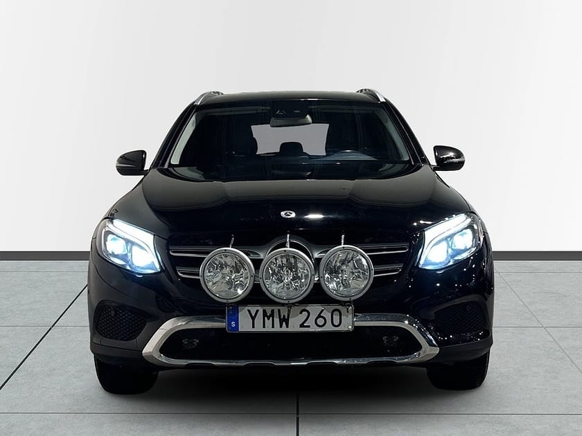 Bild 2 av Mercedes-Benz GLC 220 d 4MATIC 9G Drag Kamera Elbaklucka Extraljus SoV