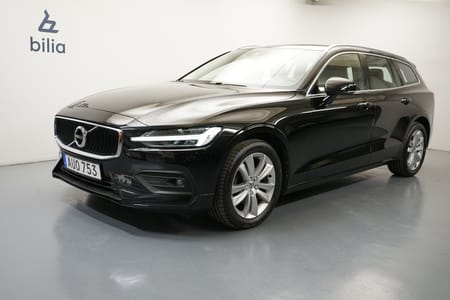 Volvo V60 B4 Diesel Momentum Advanced SE, Dragkrok, Baklucka elmanövrerad