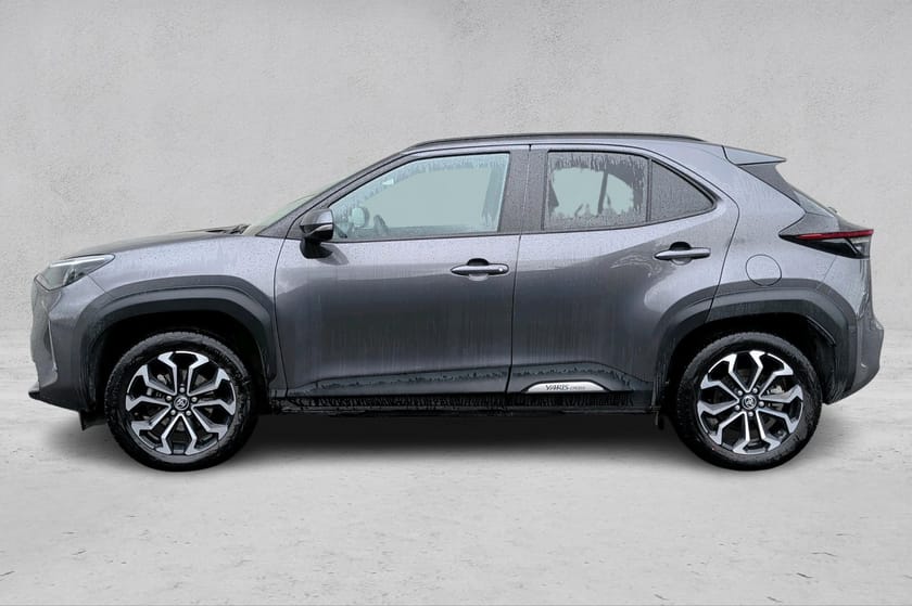 Bilde 2 av Toyota Yaris Cross Hybrid 115 AWD-i Active - LED - Adaptiv cruise - Ryggekam.