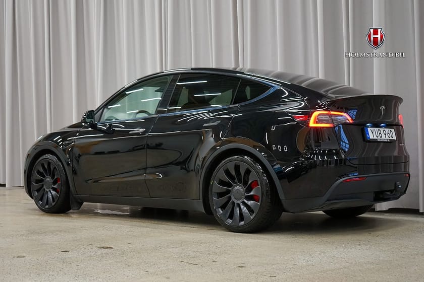 Bild 5 av Tesla Model Y Performance 534hk Drag Pano Värmepump Rattvärme Turbin