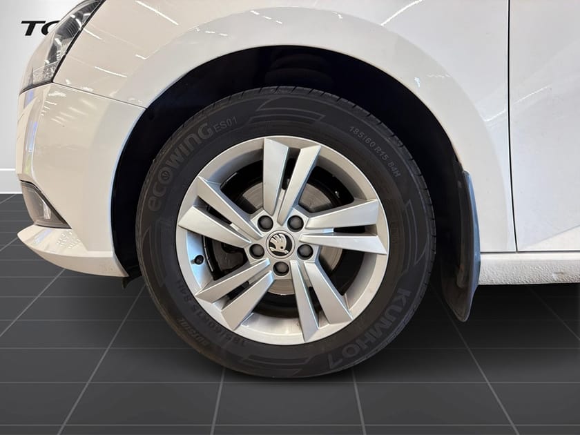 Bild 5 av Škoda Fabia Kombi STYLE 1.0 TSI / Dragkrok / P-sensor