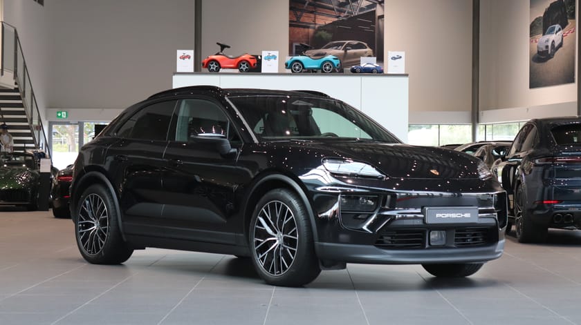 Bild 1 av Porsche Macan 4