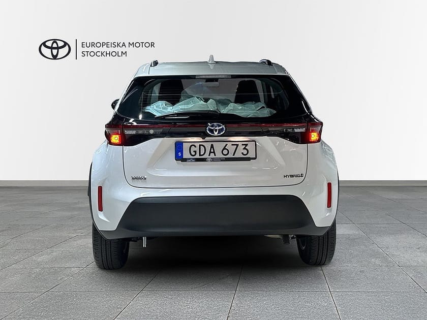 Bild 4 av Toyota Yaris Cross Hybrid 1,5 ACTIVE VINTERHJUL BACKKAMERA