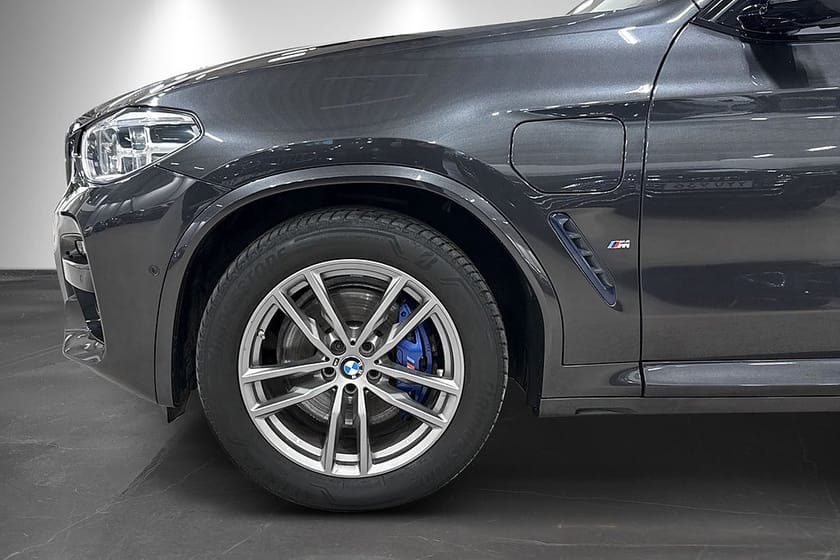 Bild 2 av BMW X3 xDrive30e 292hk M Sport Pano Drag H/K Nyservad Moms