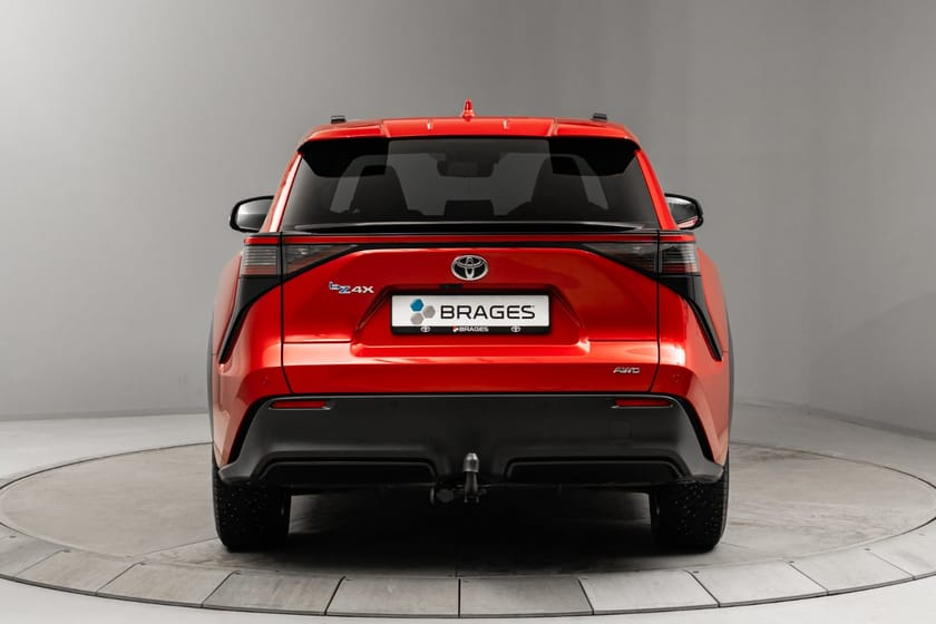 Bilde 3 av Toyota bZ4X AWD Active Tech