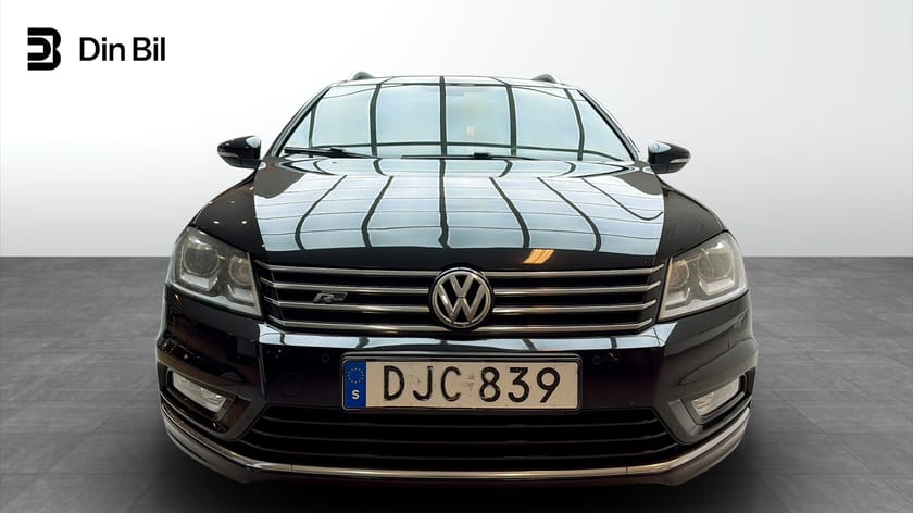 Bild 4 av Volkswagen Passat Variant 2.0 TDI R-Line 177HK DSG 4MOTION GT Pano/Drag