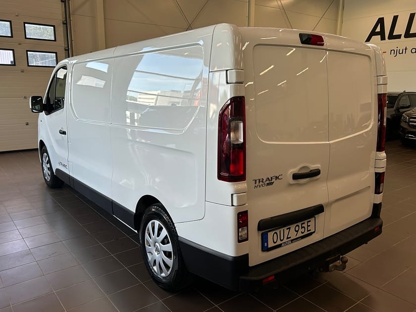Bild 4 av Renault Trafic Skåpbil 2.0 dCi AUT Drag/Kamera/Värmare/Navi/Inredning
