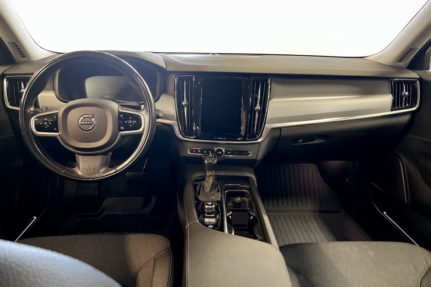 Bild 4 av Volvo V90 D4 Momentum Advanced SE II