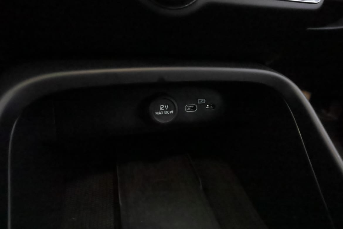 Volvo XC40 2023 - miniatyr 11