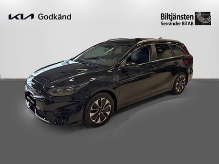 Kia Ceed Sportswagon Plug-in Hybrid SW PHEV Action