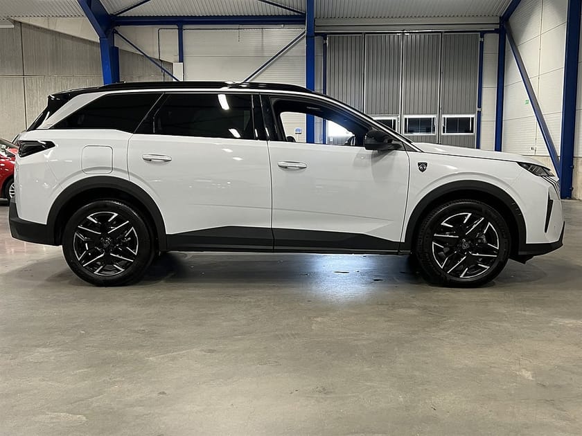 Bild 3 av Peugeot 5008 Hybrid 145