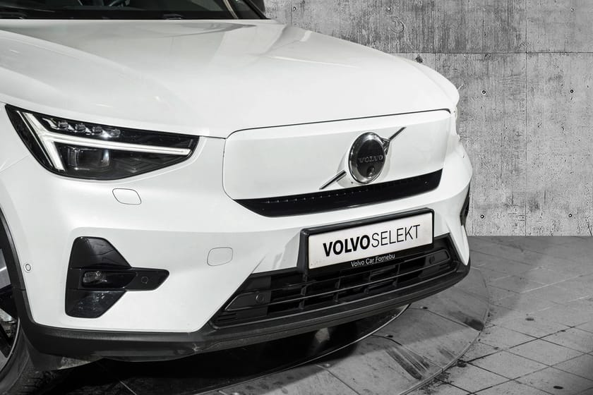 Bilde 2 av Volvo XC40 Recharge Single Motor Extended Range Ultimate Pixel Hengerfeste 20" felg
