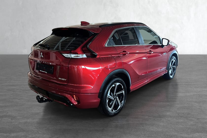 Bilde 3 av Mitsubishi Eclipse Cross PHEV Instyle+ toppmodell, m/hengerfeste!