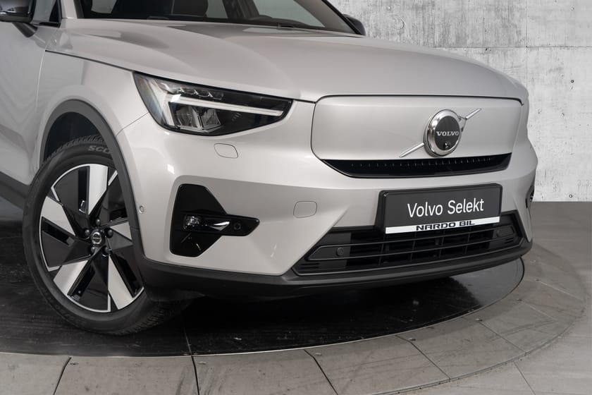 Bilde 2 av Volvo XC40 Recharge Twin Ultimate | H&K | Krok | Varmepumpe | 360 | Soltak| +++