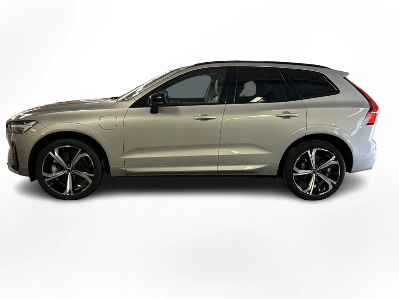 Bild 8 av 17 – Volvo XC60 T6 Ultra Dark