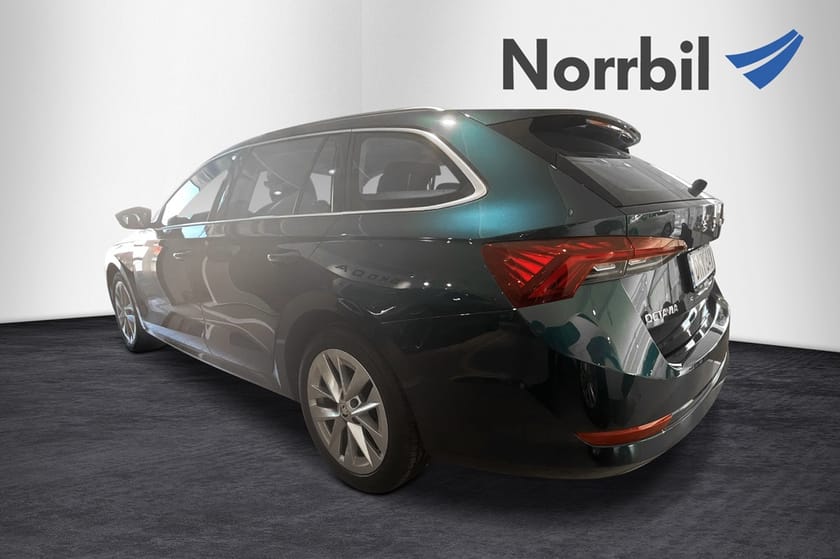 Bild 3 av Škoda Octavia Kombi COMBI STYLE 1,5 TSI Drag, värmare, keyless