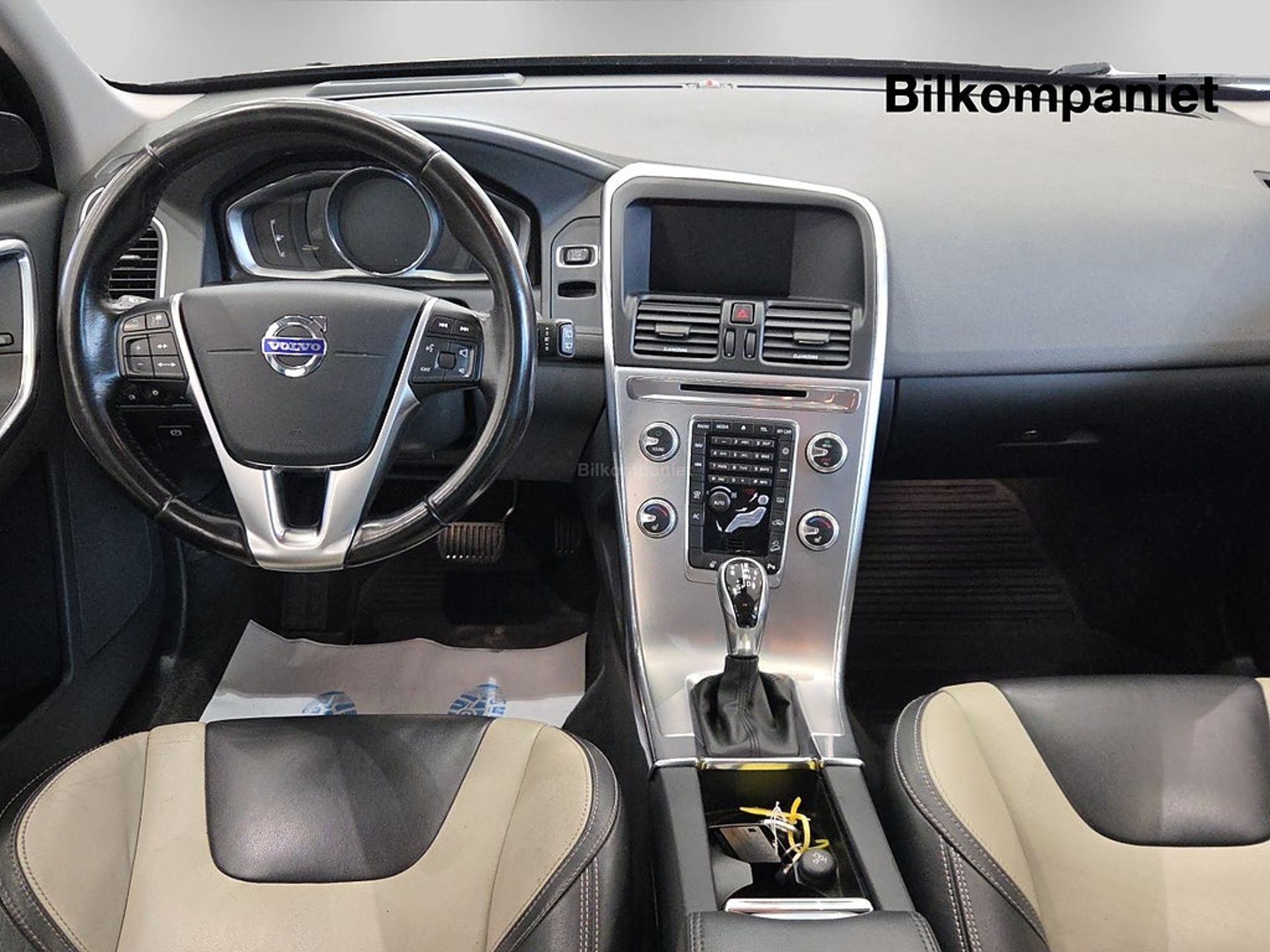 Volvo XC60 2017, bild 7/10