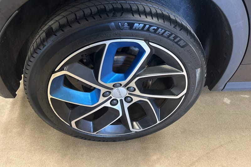 Lynk & Co 01 PHEV