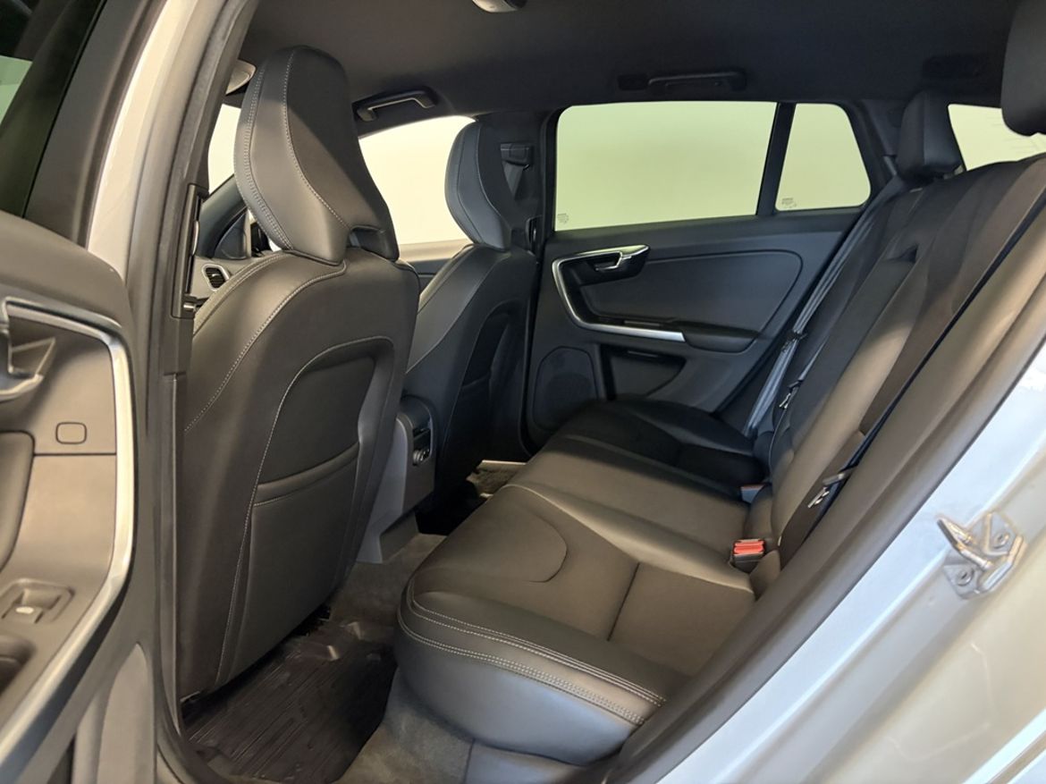 Volvo Volvo V60 Cross Country — bild 9
