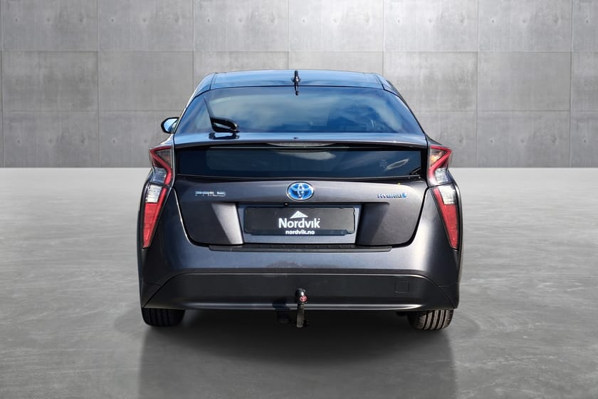Bilde 4 av Toyota Prius Hybrid Active Style Hybrid/Lav km/AWD