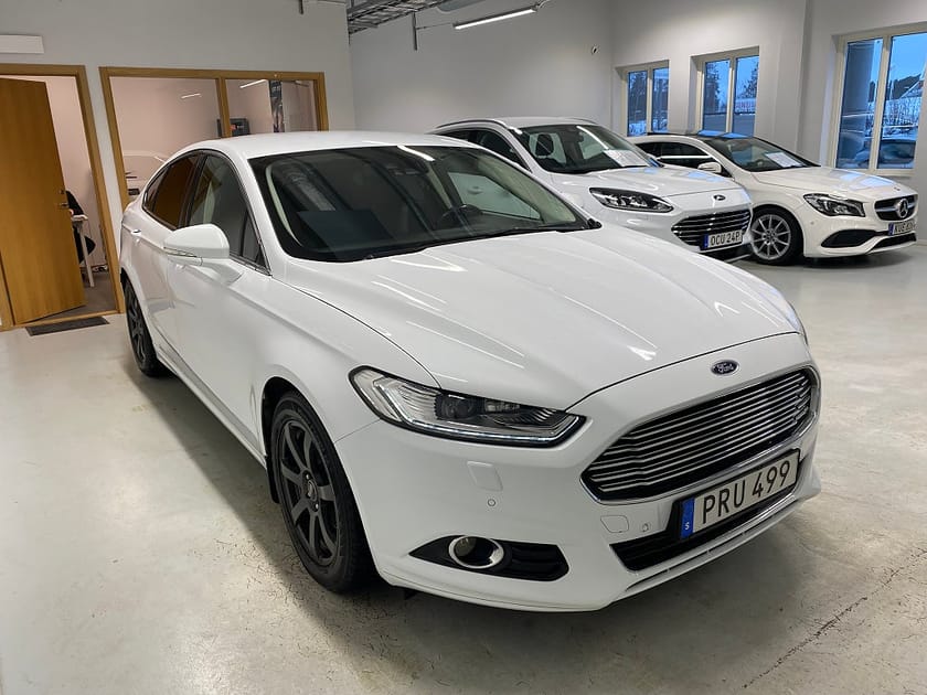 Bild 3 av Ford Mondeo 2.0 TDCi 180Hk Powershift Business P-värme Navi