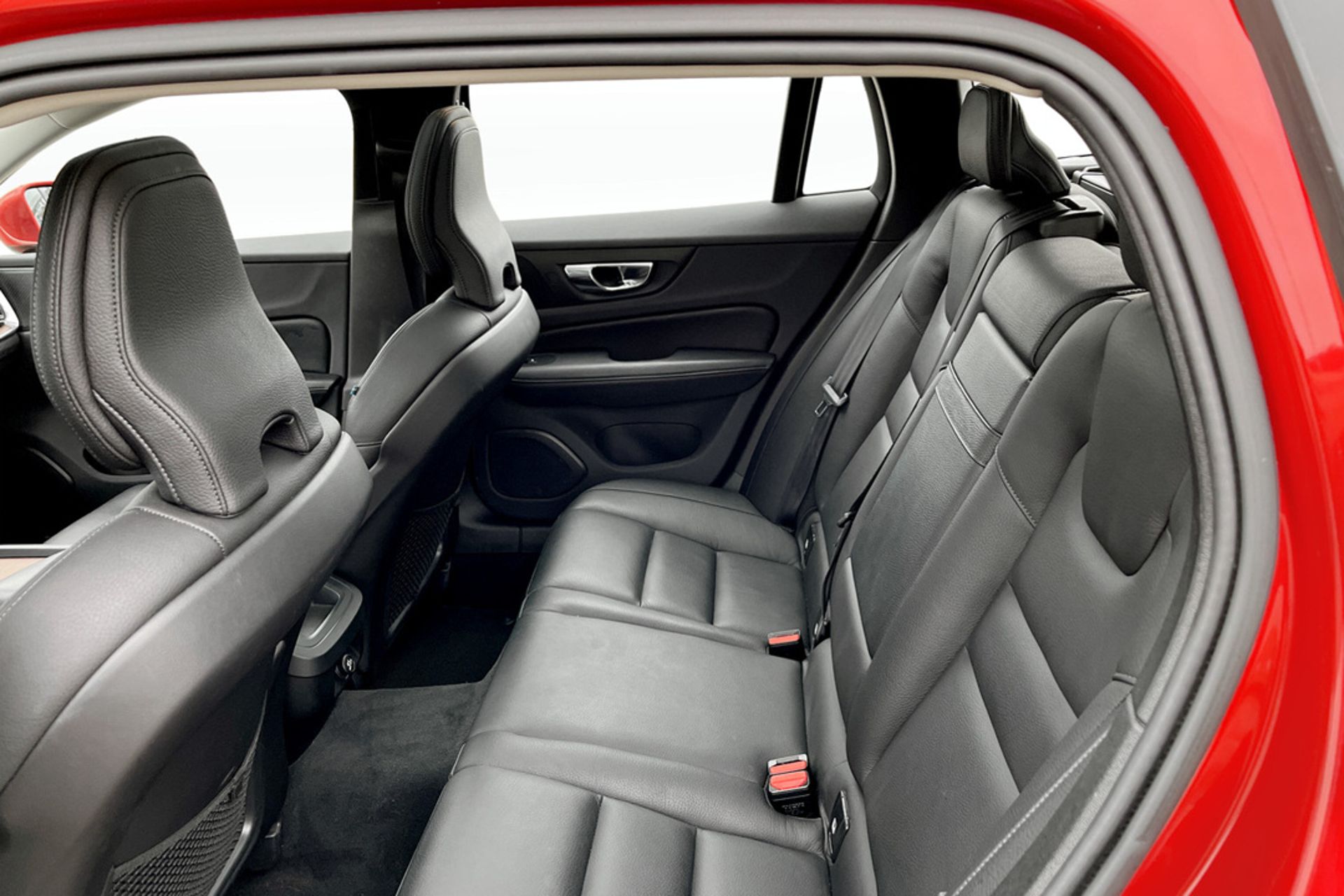 Volvo V60 D4 Inscription 2019, kuva 6/10