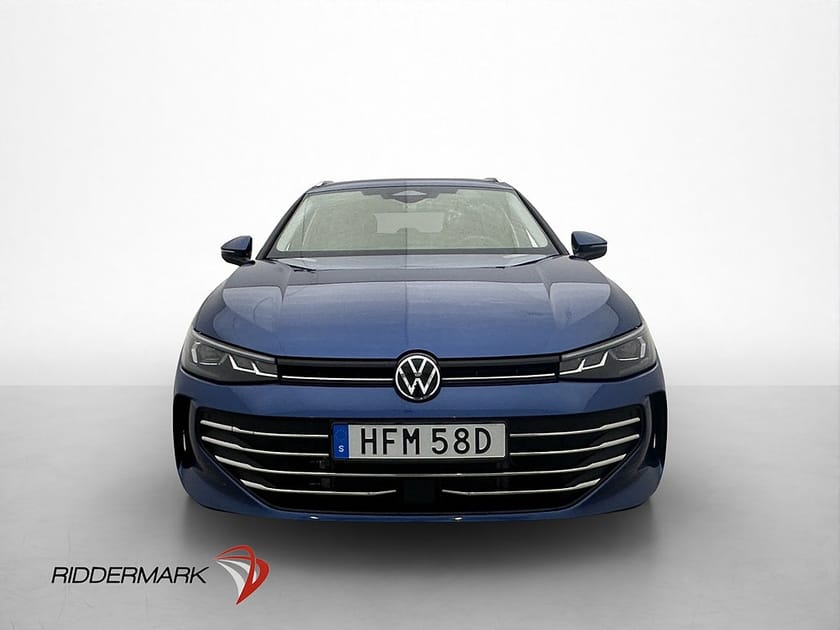 Bild 2 av Volkswagen Passat Variant eHybrid 272hk Business Kamera Drag Moms