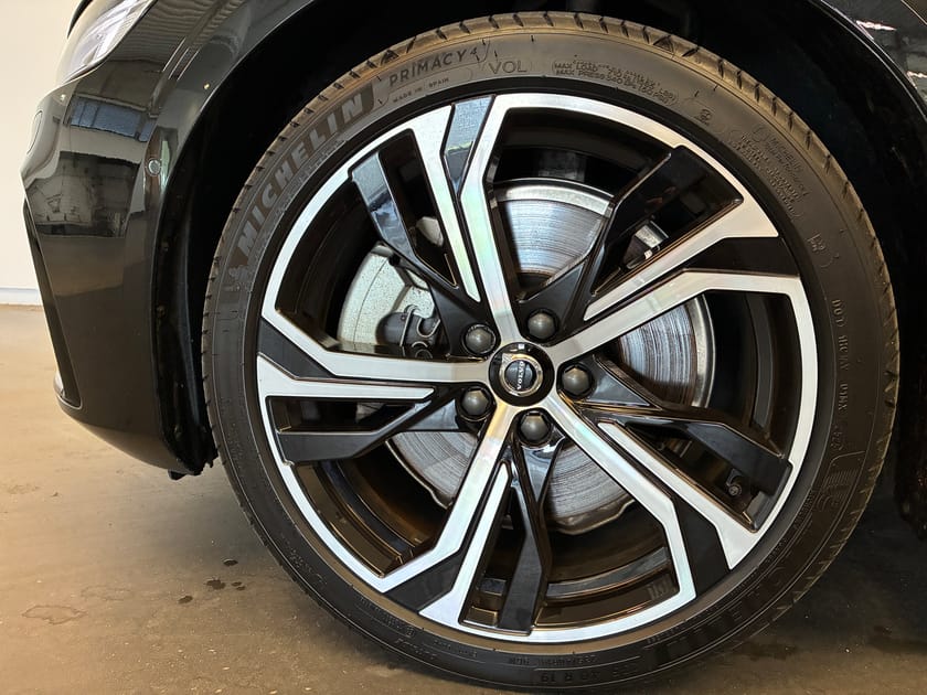 Bild 5 av Volvo V60 T8 Plus Dark Nordic Edition