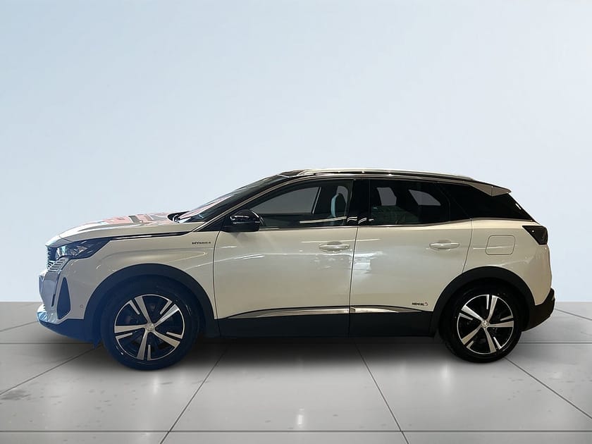 Bild 4 av Peugeot 3008 HYBRID4 300 GT Drag Panorama B-kamera CarPlay S&V-däck