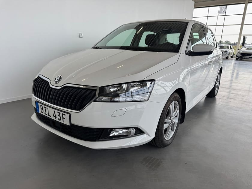 Bild 1 av Škoda Fabia Skoda 1.0 TSI Style | CarPlay | P-sensor | Keyless