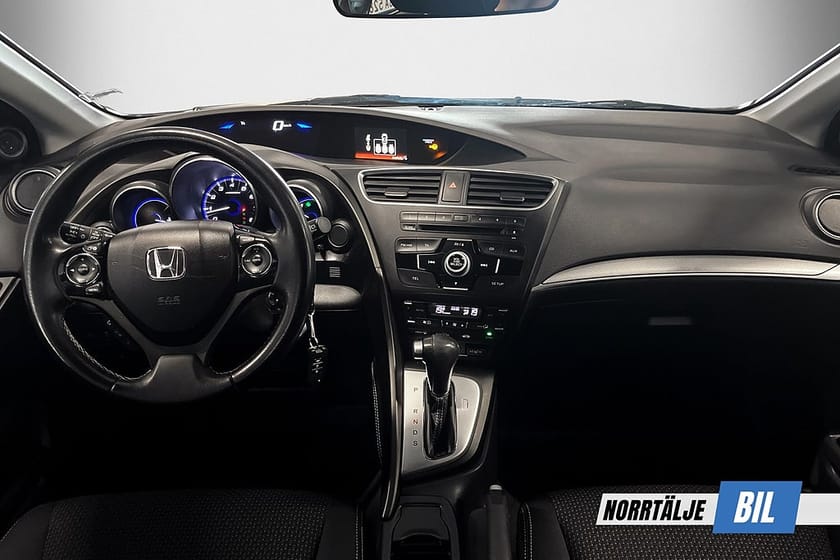 Bild 3 av Honda Civic SPORT 1.8 142 HK AUT BACKKAMERA BLUETOOTH NYSERV NYBES