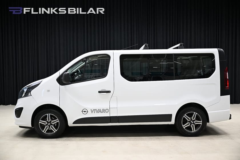 Bild 2 av Opel Vivaro Kombi CDTi 125HK 8-Sits|Drag|Värmare|GPS|EnÄgare|Moms